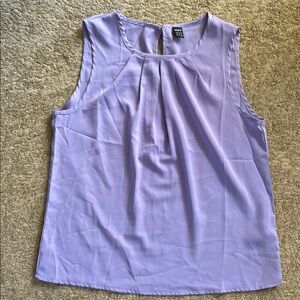 NWOT Lavender Sleeveless Women's blouse